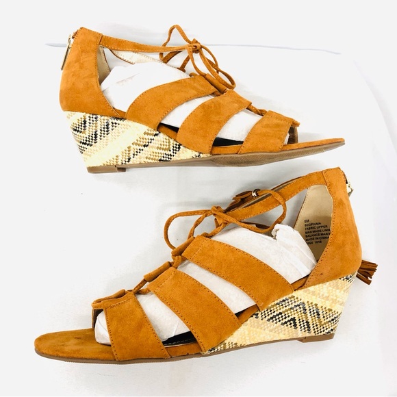 Bandolino Tan Suede Lace Up Wedge Sandal - Picture 16 of 16